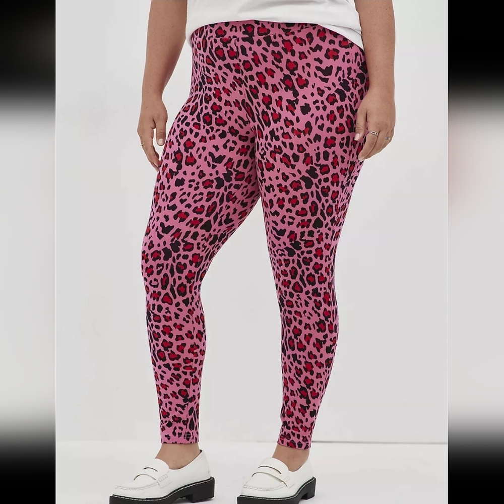 Plus Size Pink Leopard Print High-Waist Leggings
